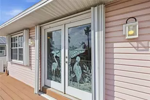 2806 Gulf Dr, Holmes Beach, FL 34217 - Photo 5