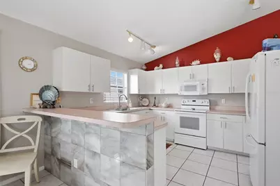 2806 Gulf Drive, Holmes Beach, FL 34217 - Photo 11