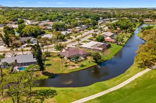 5109 Palm Aire Dr, Sarasota, FL 34243 - Photo 1