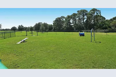 6122 Blue Runner Court, Lakewood Ranch, FL 34202 - Photo 53