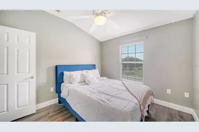 6122 Blue Runner Court, Lakewood Ranch, FL 34202 - Photo 21