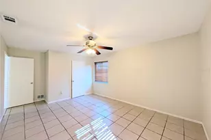 1122 68th Ave Dr W, Bradenton, FL 34207 - Photo 7