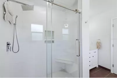 2538 Trinidad Street, Sarasota, FL 34231 - Photo 35