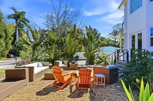 2538 Trinidad St, Sarasota, FL 34231 - Photo 3