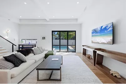 2538 Trinidad Street, Sarasota, FL 34231 - Photo 11