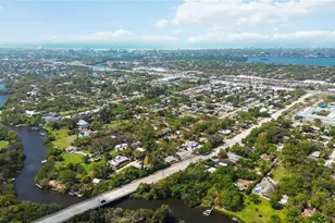 2546 Parma St, Sarasota, FL 34231 - Photo 71