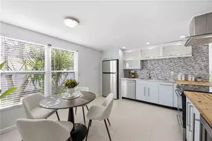 2546 Parma St, Sarasota, FL 34231 - Photo 17