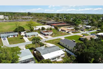 2546 Parma Street, Sarasota, FL 34231 - Photo 63