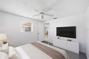 2546 Parma St, Sarasota, FL 34231 - Photo 43