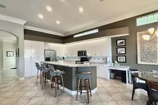 8701 52nd Ave E, Bradenton, FL 34211 - Photo 5