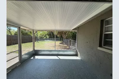 450 Briarwood Road, Venice, FL 34293 - Photo 11