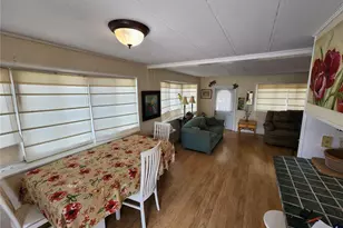 305 Batan Ct, Bradenton, FL 34207 - Photo 5
