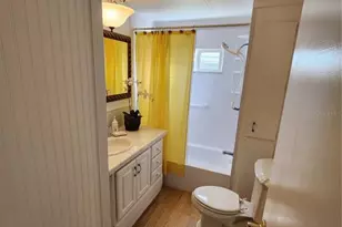 305 Batan Ct, Bradenton, FL 34207 - Photo 9