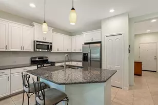 4894 Maymont Park Cir, Bradenton, FL 34203 - Photo 11