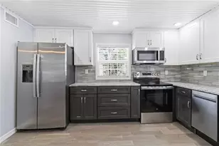 607 Manatee Ave, Ellenton, FL 34222 - Photo 21