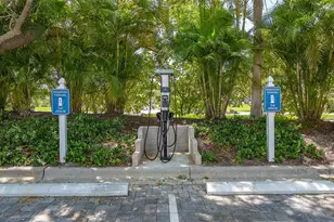 2120 Harbourside Dr, Longboat Key, FL 34228 - Photo 21