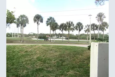 2405 Crispin Court #E1, Sarasota, FL 34235 - Photo 19