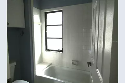 2405 Crispin Court #E1, Sarasota, FL 34235 - Photo 13