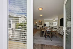 246 Gladiolus St, Anna Maria, FL 34216 - Photo 9