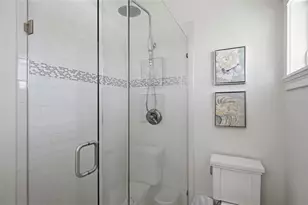 246 Gladiolus St, Anna Maria, FL 34216 - Photo 27