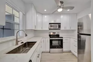 9819 Hernando Ct, Bradenton, FL 34210 - Photo 9