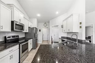 290 Corrientes Cir, Punta Gorda, FL 33983 - Photo 9