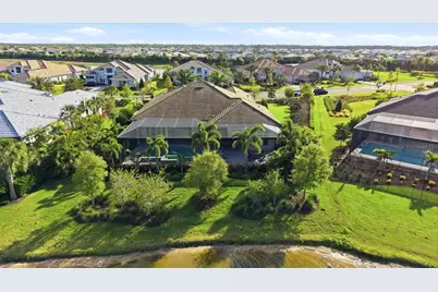 8465 Pavia Way, Lakewood Ranch, FL 34202 - Photo 67