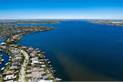 664 Regatta Way, Bradenton, FL 34208 - Photo 37