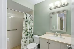 3804 41st Ave W, Bradenton, FL 34205 - Photo 13