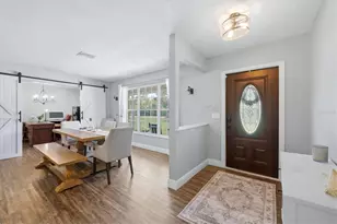 9811 28th Ave E, Palmetto, FL 34221 - Photo 7