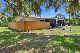 9811 28th Ave E, Palmetto, FL 34221 - Photo 33