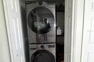 3008 Hillview St, Sarasota, FL 34239 - Photo 23