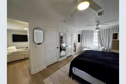 3008 Hillview Street, Sarasota, FL 34239 - Photo 11