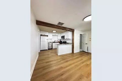3008 Hillview Street, Sarasota, FL 34239 - Photo 5