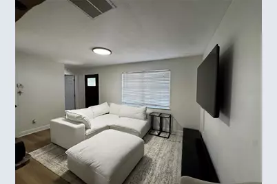 3008 Hillview Street, Sarasota, FL 34239 - Photo 7