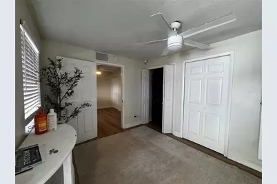 3008 Hillview Street, Sarasota, FL 34239 - Photo 19