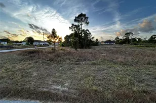 3506 32nd St SW, Lehigh Acres, FL 33976 - Photo 7