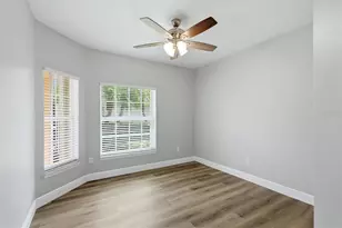 503 Auburn Cove Cir, Venice, FL 34292 - Photo 19