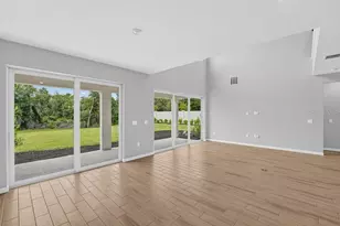 7801 Centaurus Wy, Sarasota, FL 34241 - Photo 3