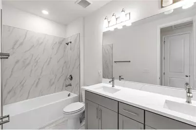 192 Eagleston Lane, Sarasota, FL 34240 - Photo 11