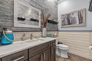 3604 Tropicaire Blvd, North Port, FL 34286 - Photo 23