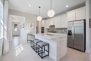 6295 Crested Eagle Ln, Nokomis, FL 34275 - Photo 5