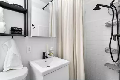 1140 Oak Street NE, Saint Petersburg, FL 33701 - Photo 25