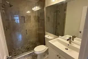 3833 59th Ave W, Bradenton, FL 34210 - Photo 7