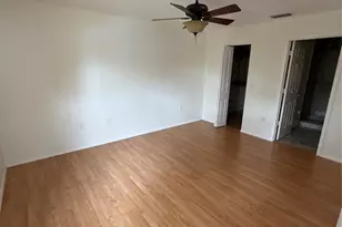 3833 59th Ave W, Bradenton, FL 34210 - Photo 5