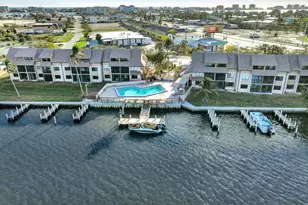 894 Buttonwood Dr, Fort Myers Beach, FL 33931 - Photo 5