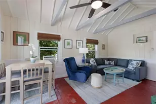 7030 Poinsettia Ave, Longboat Key, FL 34228 - Photo 27