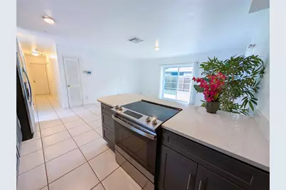 1119 40th Street, Sarasota, FL 34234 - Photo 3