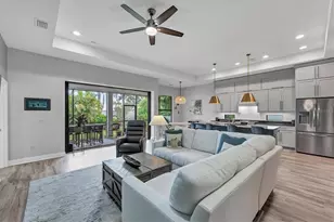 5819 Title Row Dr, Bradenton, FL 34210 - Photo 9