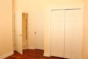 7803 33rd St E, Sarasota, FL 34243 - Photo 23